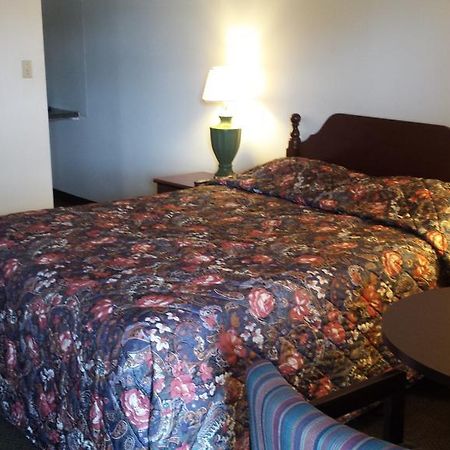 H&K Motel Андерсон Номер фото