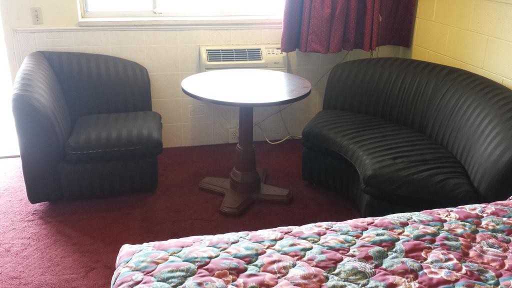 H&K Motel Андерсон Номер фото